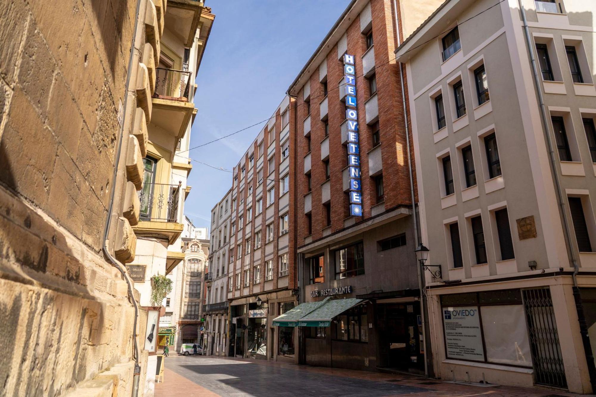 Hotel Ovetense Oviedo Exterior photo